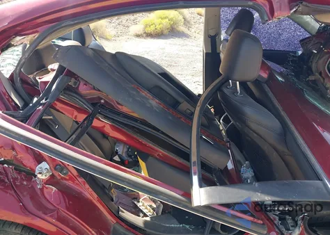 2011 Subaru Legacy 2.5I Limited из США, поврежденный, VIN 4S3BMBK63B3225279